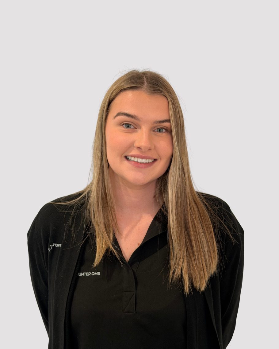 Sophie, Receptionist at Hunter OMS
